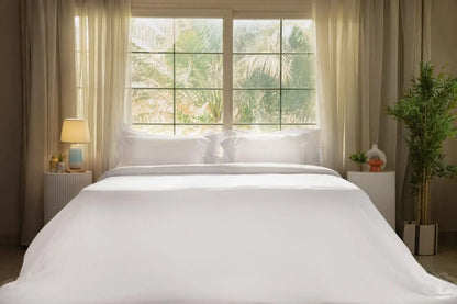 TM Home Luxury SET 3 Pc Flat Sheet – White – 100% Natural Cotton with Silky Sateen Finish – 400TC Hotel-Grade Comfort